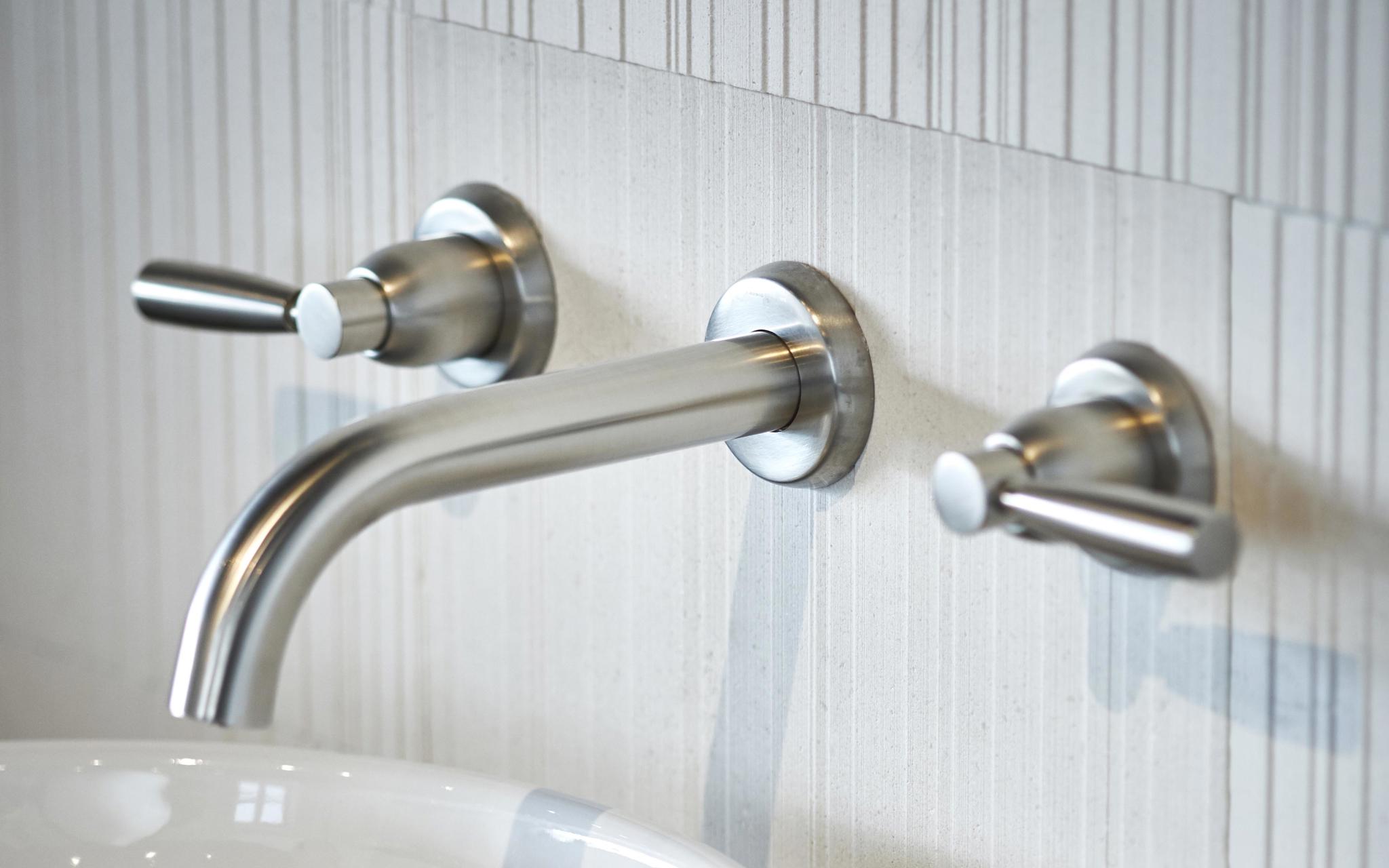 Langbourn Wall-Mounted Three-Hole Basin Set