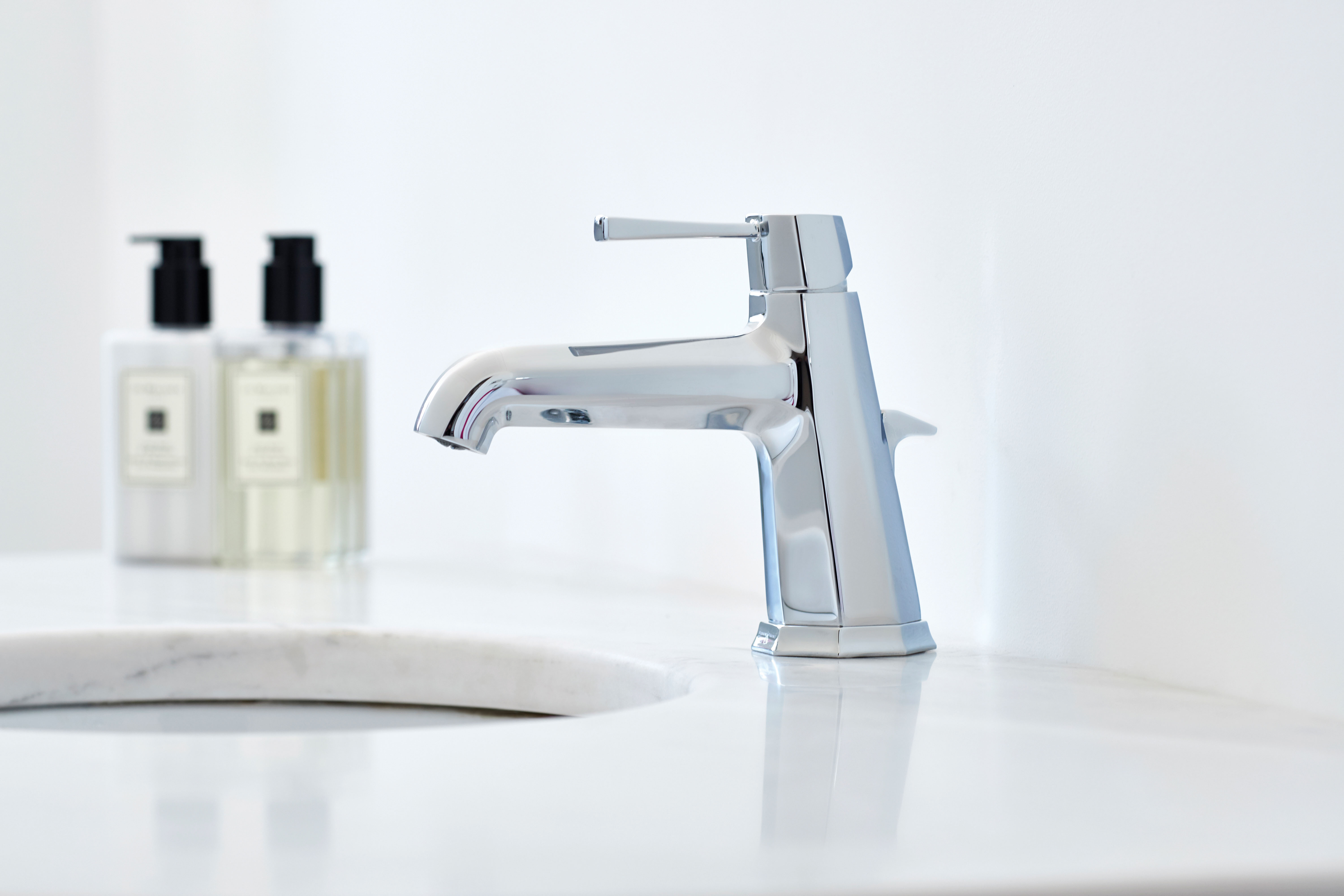 Deco Single Lever Basin Mixer - Chrome