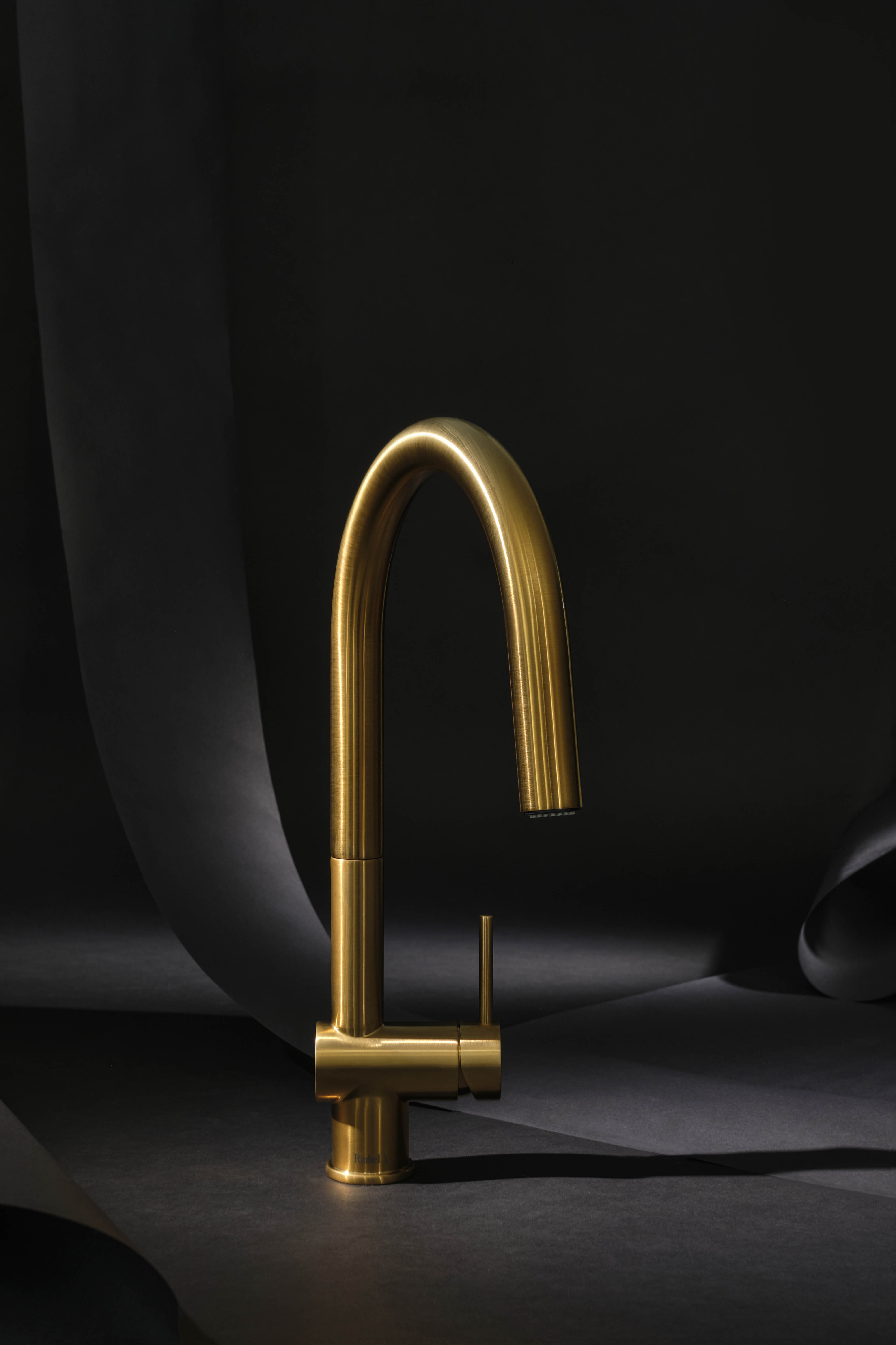 Dornbracht LULU Miscelatore Per Lavabo A Tre Fori Con Rosoni Singoli Con Scarico A Scomparsa Sporgenza 155 Mm 20713710 Colorazione Platino Opaco 92799423