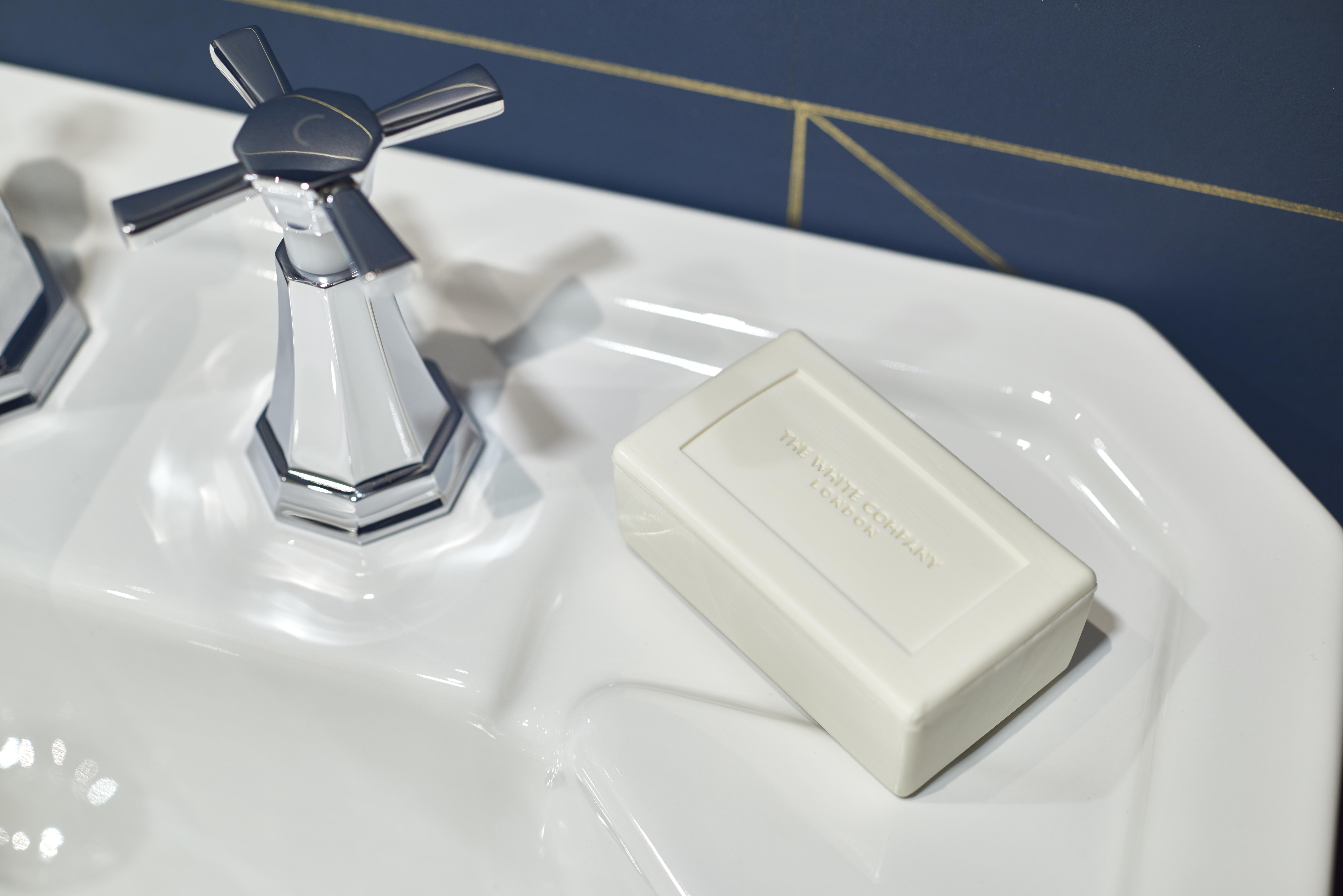 Deco Three-Hole Basin Mixer with Crosstop Handles - Chrome