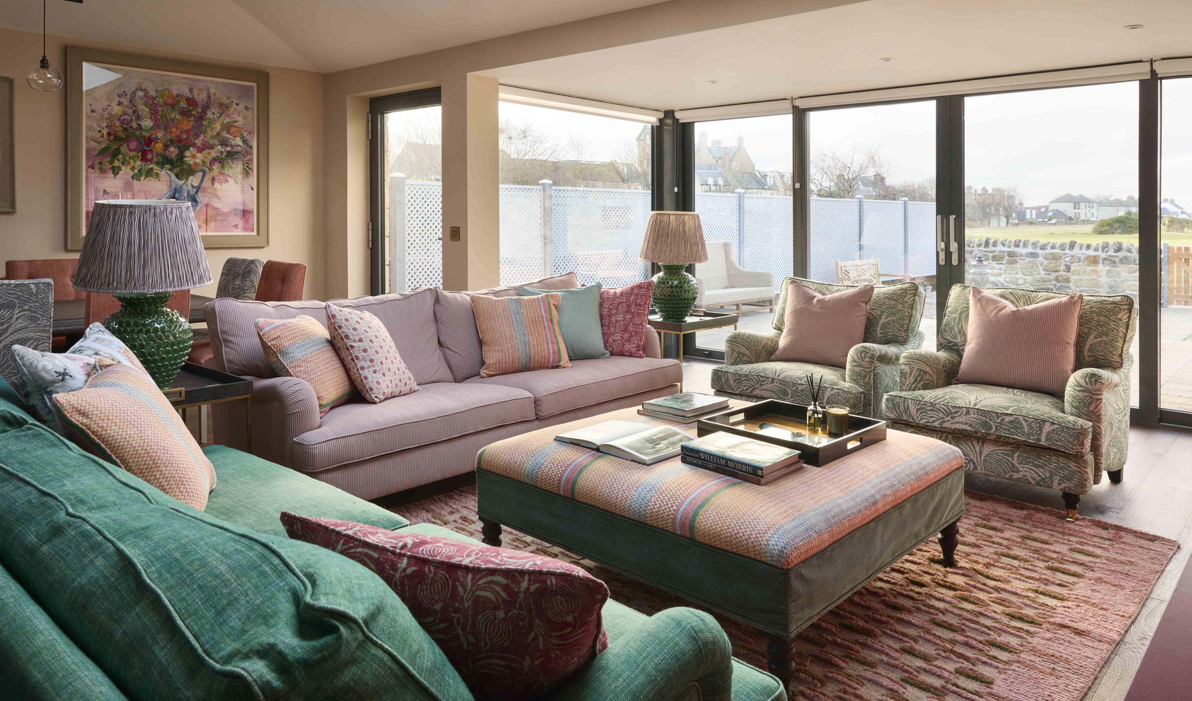 Tess’ intention was to create a look that was ‘traditional country, but with a quirky twist’. Much inspiration was drawn from the stunning coastal landscapes and rich local heritage, which was then woven into the design scheme in playful and distinctive ways.