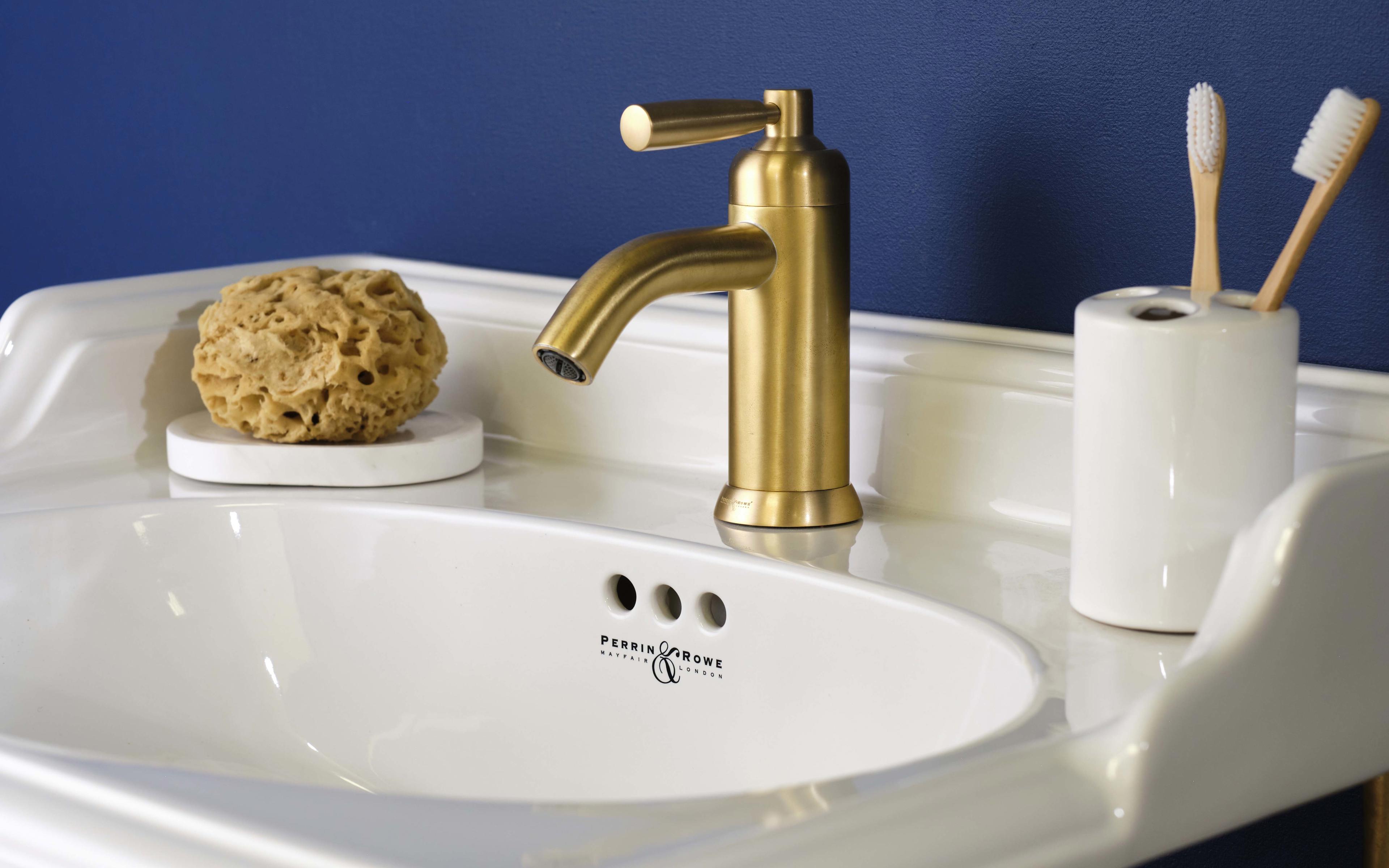Langbourn Single Lever Basin Mixer - Satin Brass