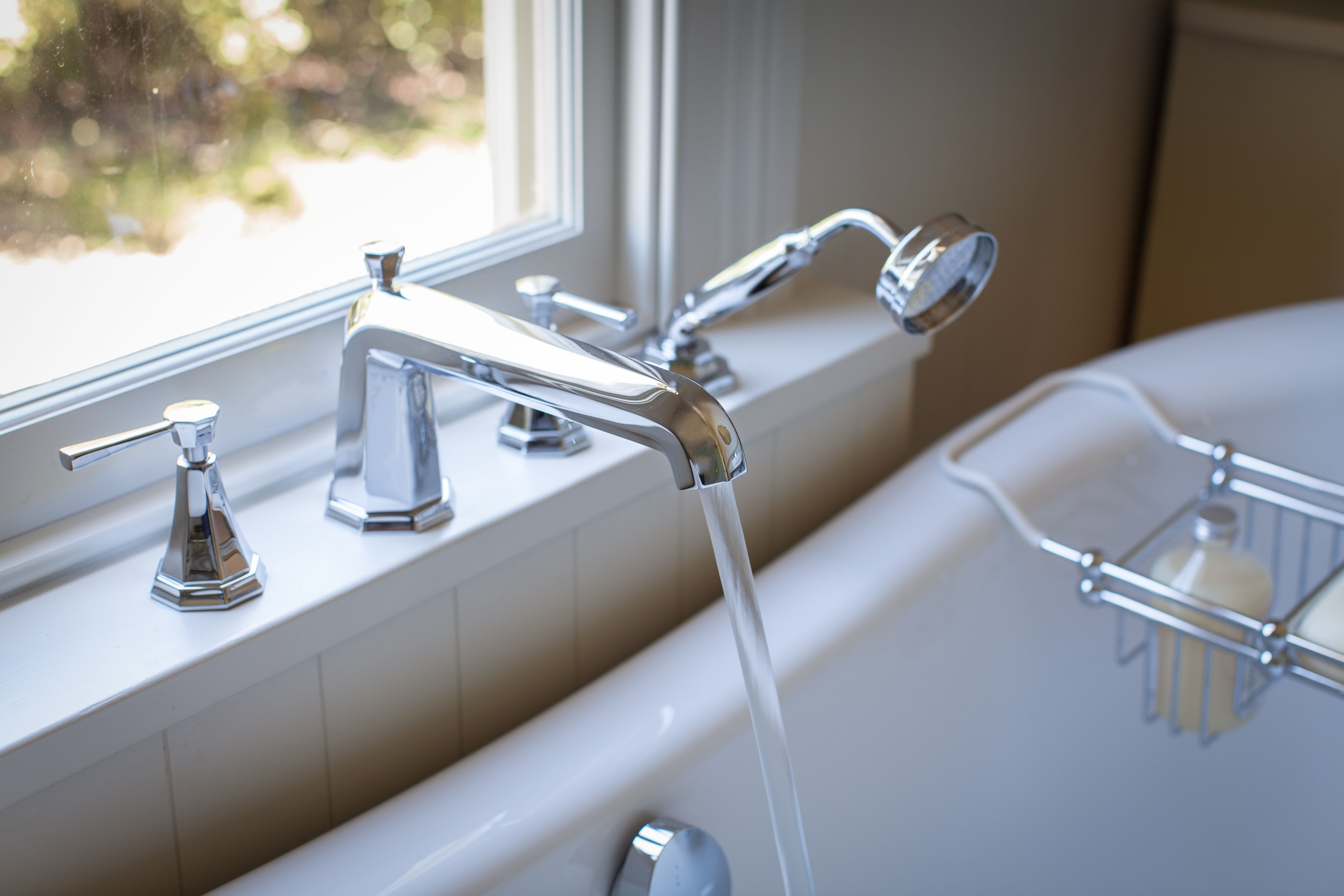 Deco Four-Hole Bath-Shower Mixer with Lever Handles - Chrome (@inresidencenz)